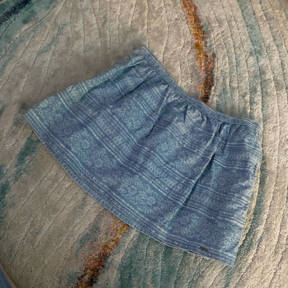Hollister mini skirt with detail